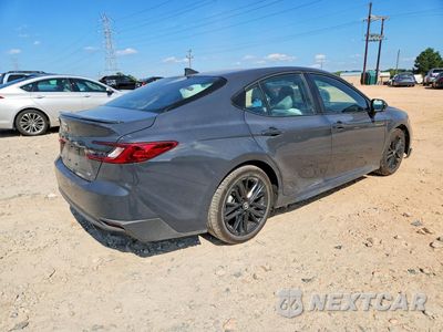 Trzecie zdjęcie samochodu z tyłu: 2026 TOYOTA CAMRY SE VIN:4T1DAACK0TU307324 - miniatura