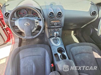 Zdjęcie 8 z 14 samochodu: 2013 NISSAN ROGUE S VIN:JN8AS5MT0DW514020 - miniatura