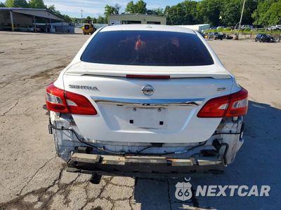 Zdjęcie 6 z 13 samochodu: 2017 NISSAN SENTRA SR VIN:3N1AB7AP5HY258196 - miniatura