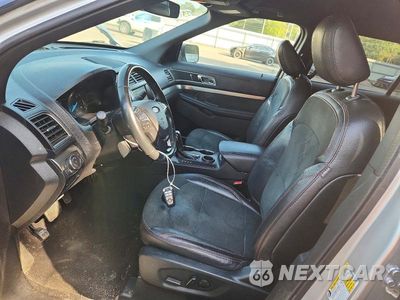 Zdjęcie 7 z 13 samochodu: 2019 FORD EXPLORER XLT VIN:1FM5K7D88KGB34480 - miniatura
