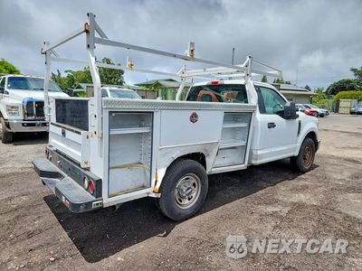 Trzecie zdjęcie samochodu z tyłu: 2017 FORD F250 SUPER DUTY VIN:1FDBF2A65HEB70158 - miniatura