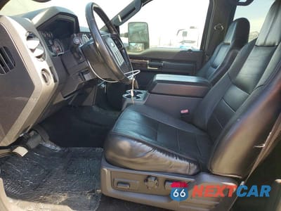 Zdjęcie 7 z 12 samochodu: 2009 FORD F250 SUPER DUTY VIN:1FTSW21RX9EA91794 - miniatura