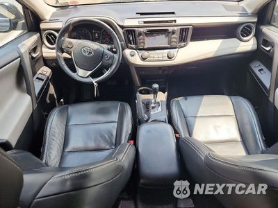 Zdjęcie 8 z 13 samochodu: 2018 TOYOTA RAV4 XLE VIN:2T3RFREV6JW841249 - miniatura