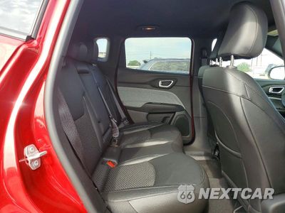 Zdjęcie 11 z 13 samochodu: 2025 JEEP COMPASS LATITUDE VIN:3C4NJDBN1ST569111 - miniatura