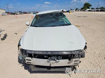 Piąte zdjęcie samochodu w środku: 2019 NISSAN ALTIMA S VIN:1N4BL4BVXKC228658 - miniatura