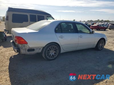 Trzecie zdjęcie samochodu z tyłu: 2002 LEXUS LS 430 VIN:JTHBN30F920053247 - miniatura