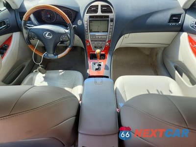 Zdjęcie 8 z 12 samochodu: 2008 LEXUS ES 350 VIN:JTHBJ46G582165347 - miniatura