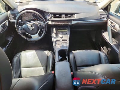 Zdjęcie 8 z 12 samochodu: 2016 LEXUS CT 200 VIN:JTHKD5BH1G2256786 - miniatura