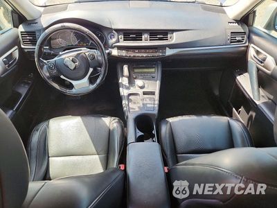 Zdjęcie 8 z 12 samochodu: 2016 LEXUS CT 200 VIN:JTHKD5BH1G2256786 - miniatura