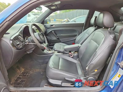 Zdjęcie 7 z 12 samochodu: 2017 VOLKSWAGEN BEETLE 1.8T VIN:3VWF17AT8HM613398 - miniatura