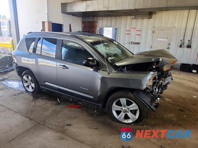 Czwarte zdjęcie samochodu z boku: 2011 JEEP COMPASS SPORT VIN:1J4NF1FB7BD193997 - miniatura