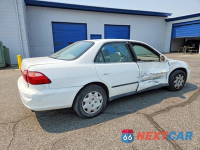 Trzecie zdjęcie samochodu z tyłu: 1998 HONDA ACCORD LX VIN:1HGCG5545WA057817 - miniatura