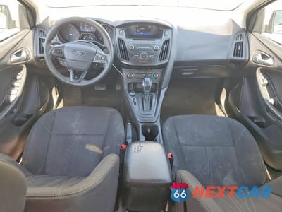 Zdjęcie 8 z 12 samochodu: 2017 FORD FOCUS SE VIN:1FADP3F29HL216517 - miniatura