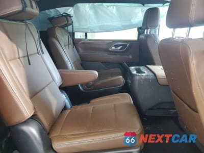 Zdjęcie 11 z 13 samochodu: 2023 CHEVROLET SUBURBAN K1500 HIGH COUNTRY VIN:1GNSKGKT2PR316922 - miniatura