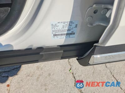 Zdjęcie 13 z 13 samochodu: 2025 FORD EXPLORER ACTIVE VIN:1FMUK7DH9SGA80330 - miniatura