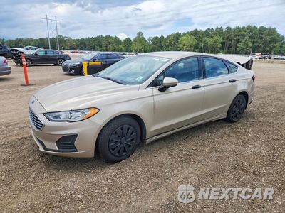 2019 FORD FUSION S 3FA6P0G71KR194958 - główne zdjęcie licytacji z USA - miniatura
