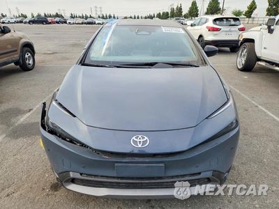 Piąte zdjęcie samochodu w środku: 2024 TOYOTA PRIUS XLE VIN:JTDADABU9R3009645 - miniatura