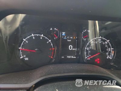 Zdjęcie 9 z 13 samochodu: 2021 TOYOTA 4RUNNER SR5 VIN:JTEMU5JR2M5883149 - miniatura