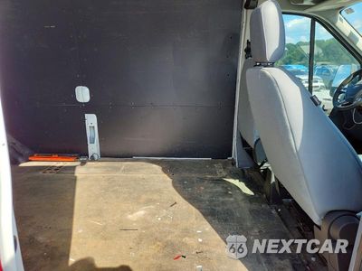 Zdjęcie 11 z 13 samochodu: 2019 FORD TRANSIT 250 DELIVERY VAN VIN:1FTYR2CM1KKB18262 - miniatura