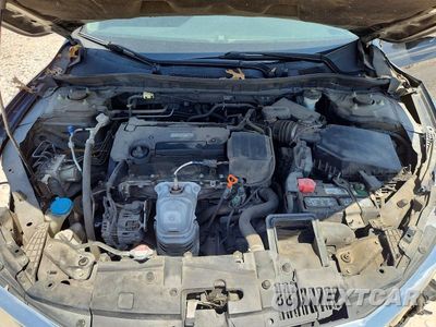 Zdjęcie 11 z 13 samochodu: 2017 HONDA ACCORD LX VIN:1HGCR2F33HA084824 - miniatura