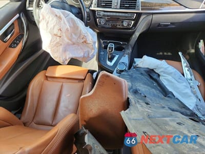 Zdjęcie 8 z 12 samochodu: 2016 BMW 3ER 340 XI VIN:WBA8B7G53GNT95583 - miniatura
