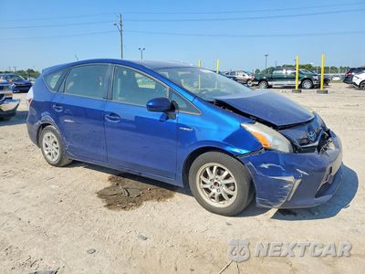 Czwarte zdjęcie samochodu z boku: 2013 TOYOTA PRIUS V THREE VIN:JTDZN3EU3D3203409 - miniatura