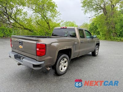 Czwarte zdjęcie samochodu z boku: 2014 CHEVROLET SILVERADO K1500 LT VIN:1GCVKREH2EZ116340 - miniatura