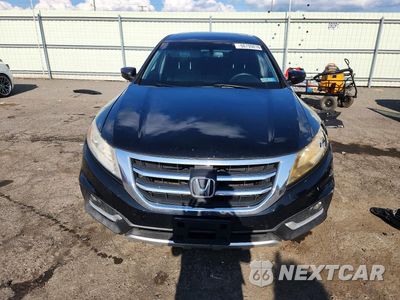 Piąte zdjęcie samochodu w środku: 2015 HONDA CROSSTOUR EX VIN:5J6TF3H38FL000549 - miniatura