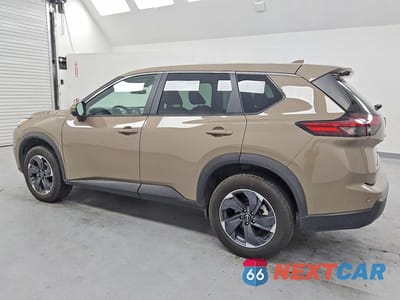 Drugie zdjęcie samochodu z przodu: 2025 NISSAN ROGUE SV VIN:5N1BT3BA7SC817616 - miniatura