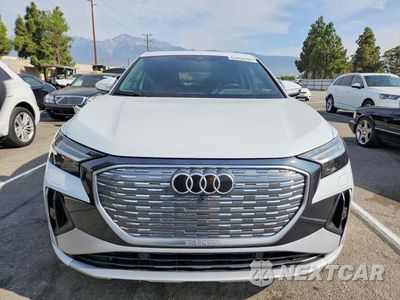 Piąte zdjęcie samochodu w środku: 2023 AUDI Q4 E-TRON SPORTBACK PRESTIGE VIN:WA142BFZ5PP080436 - miniatura