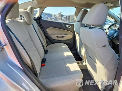 Zdjęcie 10 z 12 samochodu: 2015 FORD FIESTA SE VIN:3FADP4BJ7FM150709 - miniatura