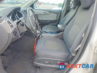 Zdjęcie 7 z 13 samochodu: 2011 CHEVROLET TRAVERSE LT VIN:1GNKVGED1BJ353589 - miniatura