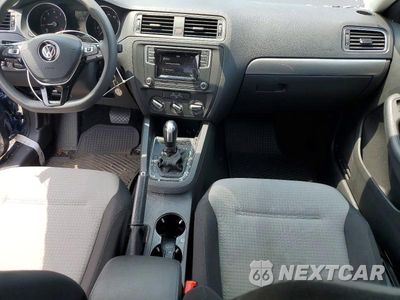Zdjęcie 8 z 12 samochodu: 2018 VOLKSWAGEN JETTA S VIN:3VW2B7AJ7JM246851 - miniatura