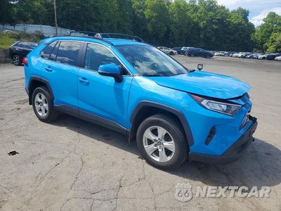 Czwarte zdjęcie samochodu z boku: 2021 TOYOTA RAV4 XLE VIN:2T3P1RFV0MW244669 - miniatura