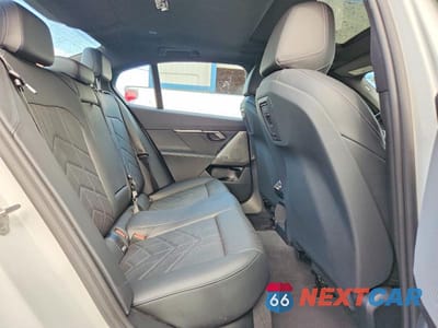 Zdjęcie 10 z 12 samochodu: 2026 BMW 530 I VIN:WBA43FJ05TCV65080 - miniatura