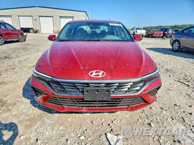 Piąte zdjęcie samochodu w środku: 2025 HYUNDAI ELANTRA SE VIN:KMHLL4DG1SU055924 - miniatura