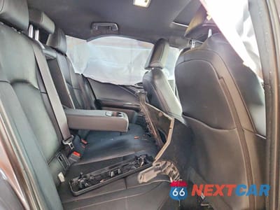 Zdjęcie 11 z 13 samochodu: 2021 LEXUS UX 200 VIN:JTHP3JBH2M2033170 - miniatura