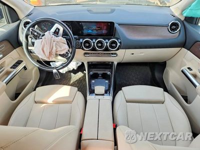 Zdjęcie 8 z 13 samochodu: 2021 MERCEDES-BENZ GLA 250 4MATIC VIN:W1N4N4HB6MJ262338 - miniatura