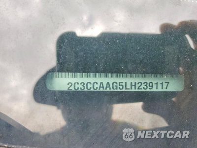 Zdjęcie 12 z 12 samochodu: 2020 CHRYSLER 300 TOURING VIN:2C3CCAAG5LH239117 - miniatura