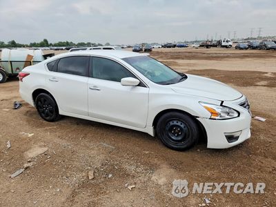 Czwarte zdjęcie samochodu z boku: 2015 NISSAN ALTIMA 2.5 S VIN:1N4AL3AP4FN367803 - miniatura