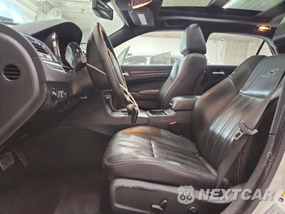 Zdjęcie 7 z 13 samochodu: 2014 CHRYSLER 300 S VIN:2C3CCAGG5EH353032 - miniatura