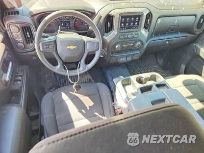 Zdjęcie 8 z 12 samochodu: 2025 CHEVROLET SILVERADO K1500 VIN:1GCRKAED1SZ326763 - miniatura