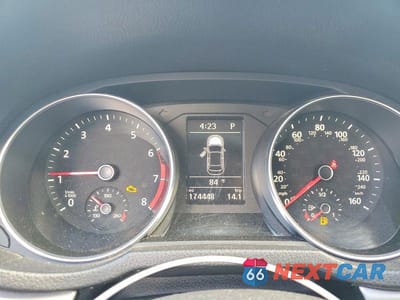 Zdjęcie 9 z 12 samochodu: 2018 VOLKSWAGEN PASSAT S VIN:1VWAA7A37JC015899 - miniatura