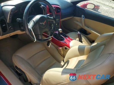 Zdjęcie 8 z 12 samochodu: 2005 CHEVROLET CORVETTE VIN:1G1YY24U055101935 - miniatura