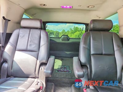 Zdjęcie 10 z 14 samochodu: 2008 CHEVROLET TAHOE K1500 VIN:1GNFK13028R249257 - miniatura