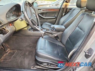 Zdjęcie 7 z 12 samochodu: 2003 BMW 325 XI VIN:WBAEU33453PM54926 - miniatura