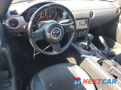 Zdjęcie 8 z 12 samochodu: 2012 MAZDA MX-5 MIATA VIN:JM1NC2JF1C0226550 - miniatura