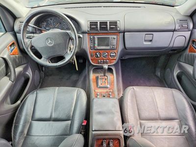Zdjęcie 8 z 13 samochodu: 2000 MERCEDES-BENZ ML 320 VIN:4JGAB54E5YA195953 - miniatura