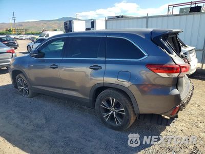 Drugie zdjęcie samochodu z przodu: 2017 TOYOTA HIGHLANDER LE VIN:5TDZZRFH5HS230804 - miniatura