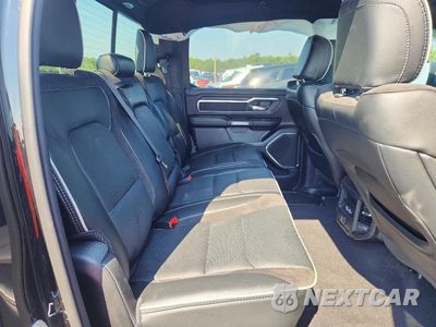 Zdjęcie 10 z 12 samochodu: 2025 RAM 1500 LARAMIE VIN:1C6SRFJP1SN592308 - miniatura